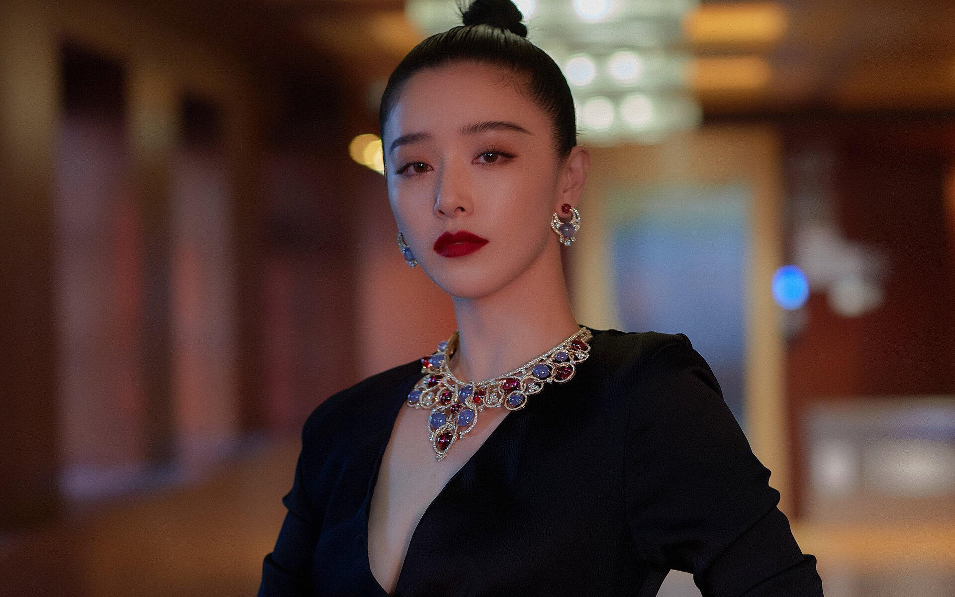 伊朗男队在国际象棋团体赛中取得优异成绩,展现出强大的团队实力。